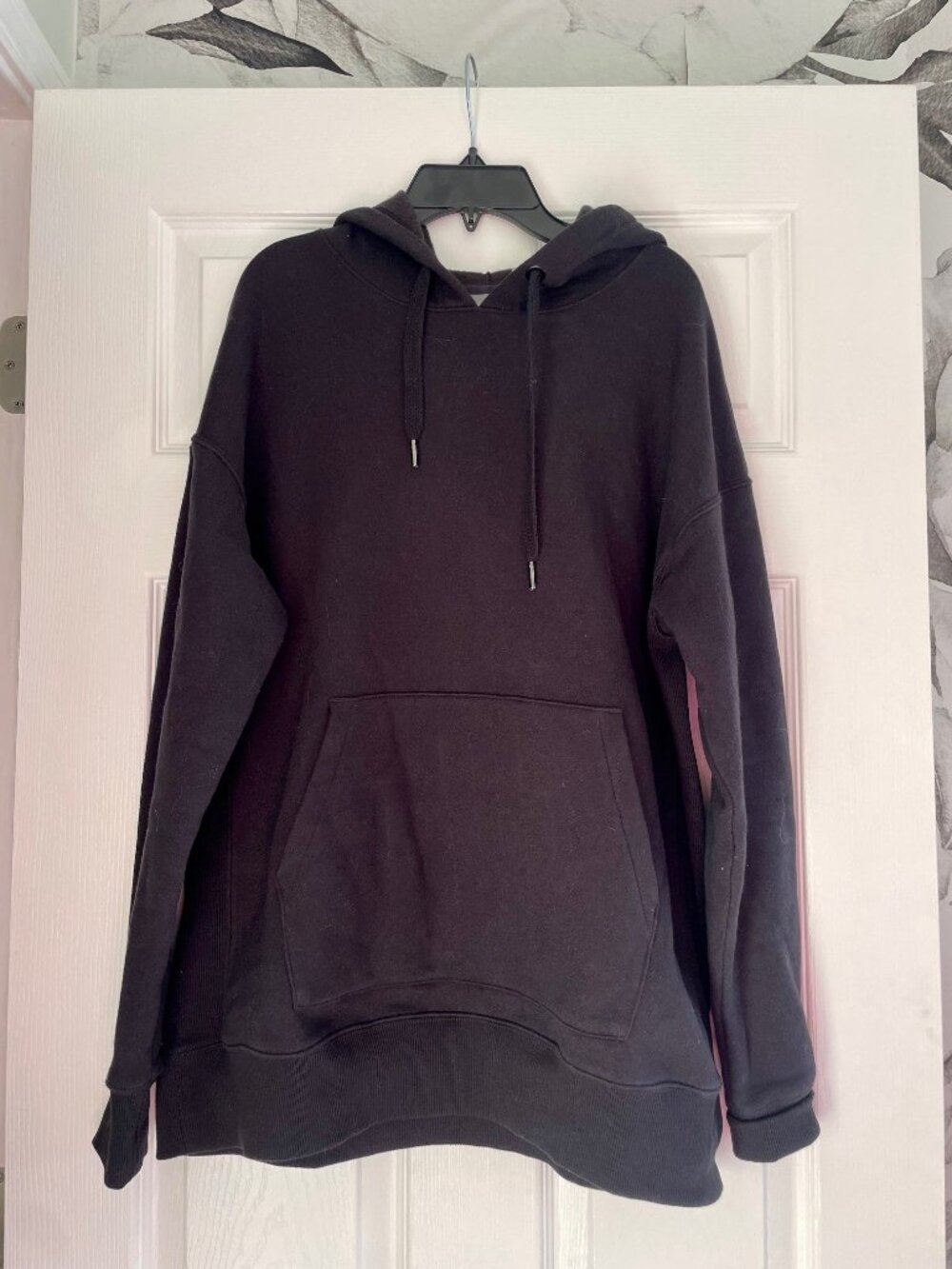 Zella Black Fleece Hoodie Size M | Oversized Pullover Athleisure Sweatshirt